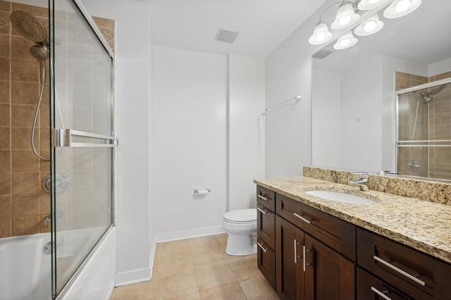 920 W Madison Street 6C, Chicago, IL 60607