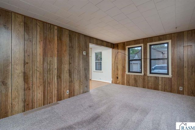 212 E Rock Street, Mankato, MN 56001