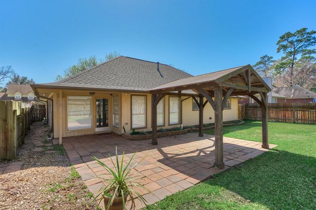 42 Devonshire Drive, Conroe, TX 77304