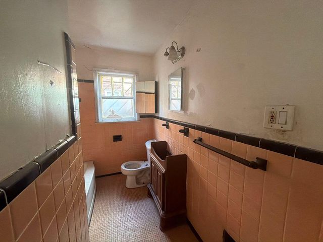 4320 Devonshire Road, Detroit, MI 48224