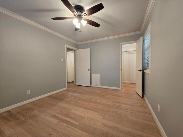 2527 Willowby Drive, Houston, TX 77008