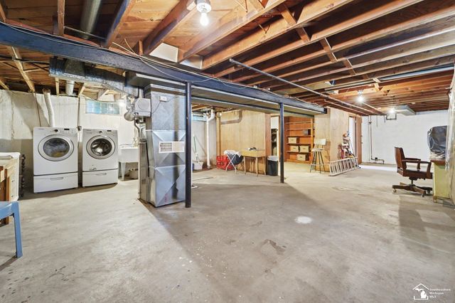 1766 White Avenue, Lincoln Park, MI 48146