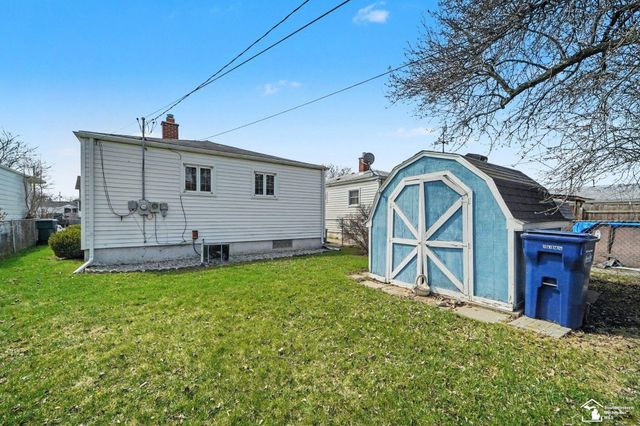 1766 White Avenue, Lincoln Park, MI 48146