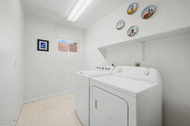 7526 W CORRINE Drive, Peoria, AZ 85381