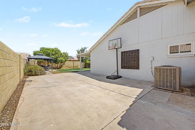 7526 W CORRINE Drive, Peoria, AZ 85381