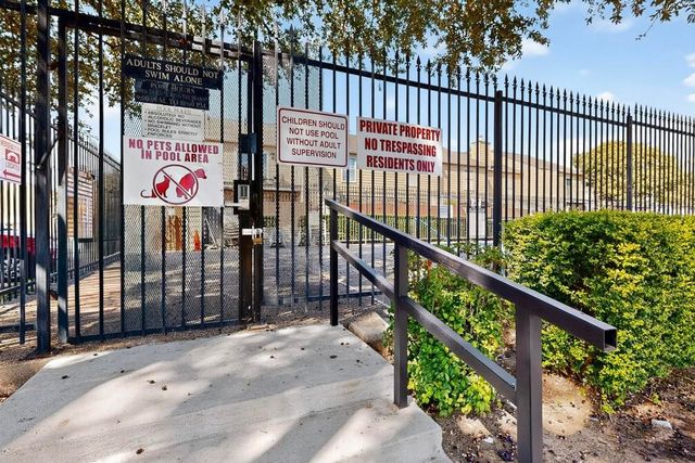 2500 E Park Boulevard U3, Plano, TX 75074