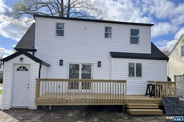 27 Fern Avenue, Dumont, NJ 07628