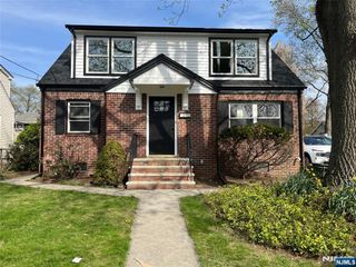 27 Fern Avenue, Dumont, NJ 07628