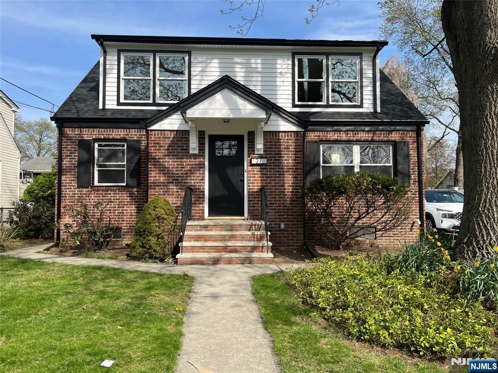 27 Fern Avenue, Dumont, NJ 07628