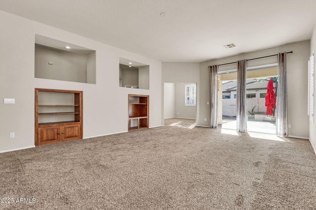 545 E Krista Way, Tempe, AZ 85284