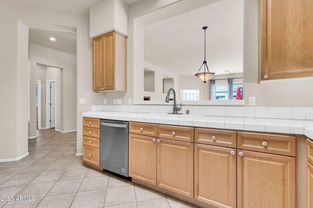 545 E Krista Way, Tempe, AZ 85284