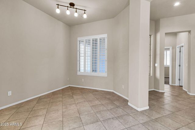 545 E Krista Way, Tempe, AZ 85284