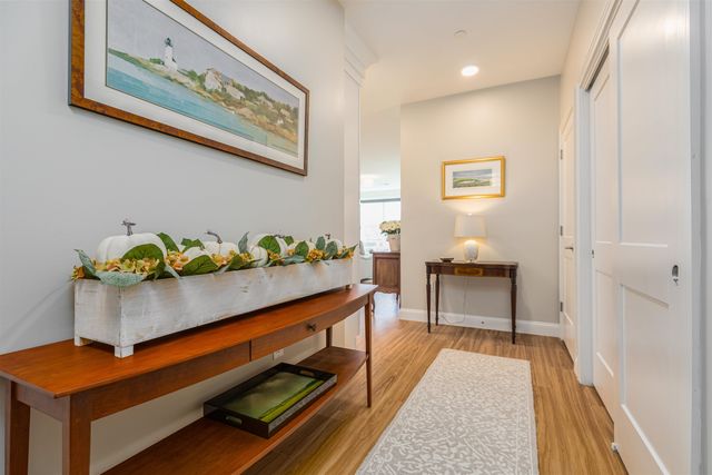 99 Foundry Pl Unit 310, Portsmouth, NH 03801