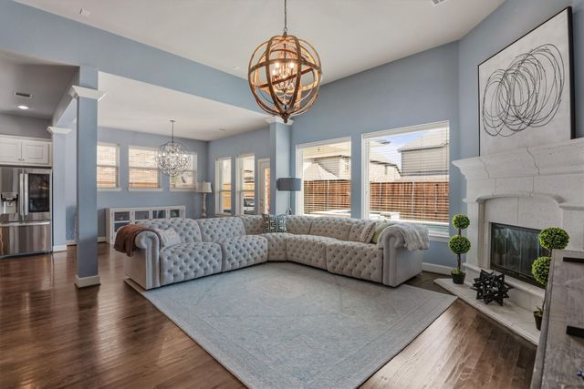 687 Dry Canyon Drive, Frisco, TX 75036