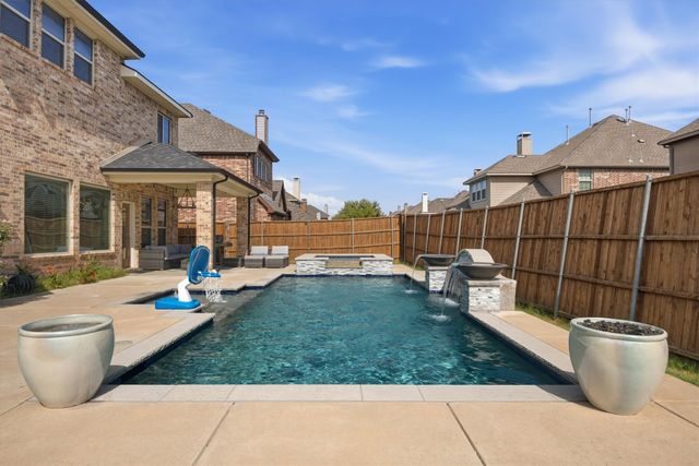 687 Dry Canyon Drive, Frisco, TX 75036