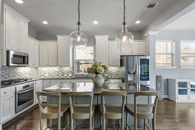 687 Dry Canyon Drive, Frisco, TX 75036