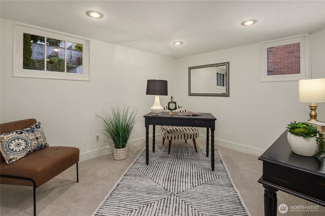 4706 48th Avenue NE, Seattle, WA 98105