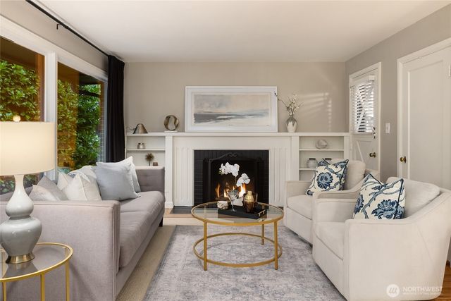 4706 48th Avenue NE, Seattle, WA 98105