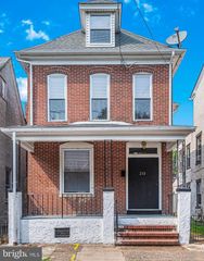 253 BEECH ST, Pottstown, PA 19464