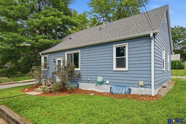 2501 S 34th Street, Lincoln, NE 68506