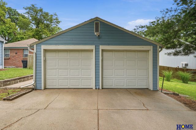 2501 S 34th Street, Lincoln, NE 68506