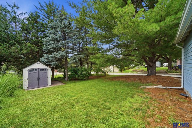 2501 S 34th Street, Lincoln, NE 68506