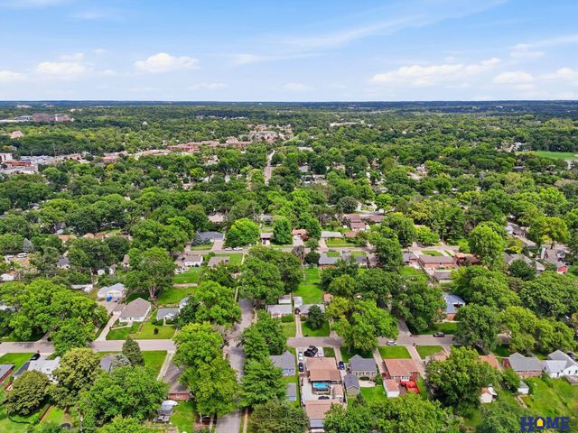 2501 S 34th Street, Lincoln, NE 68506