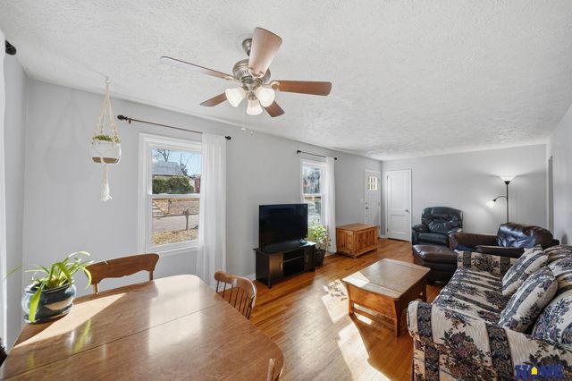 2501 S 34th Street, Lincoln, NE 68506
