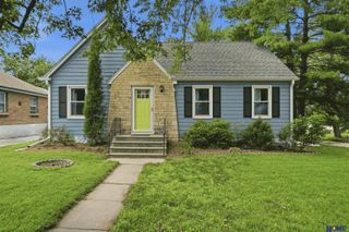 2501 S 34th Street, Lincoln, NE 68506