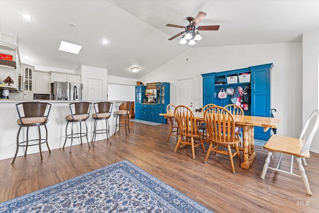 3892 E Eisenhower Dr, Meridian, ID 83642