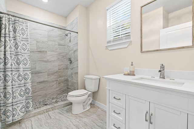 2115 Dove Drive, Quinlan, TX 75474