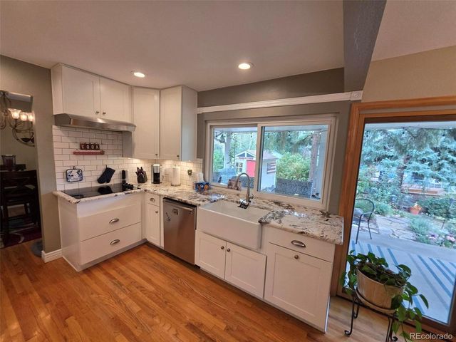 9915 W 85th Way, Arvada, CO 80005