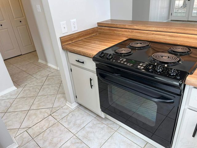 2813 Langley Ave D108, Pensacola, FL 32504