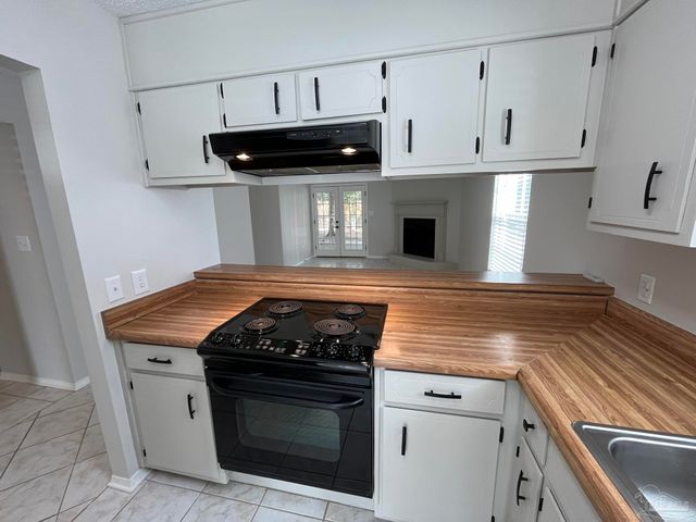 2813 Langley Ave D108, Pensacola, FL 32504