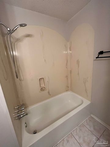 2813 Langley Ave D108, Pensacola, FL 32504