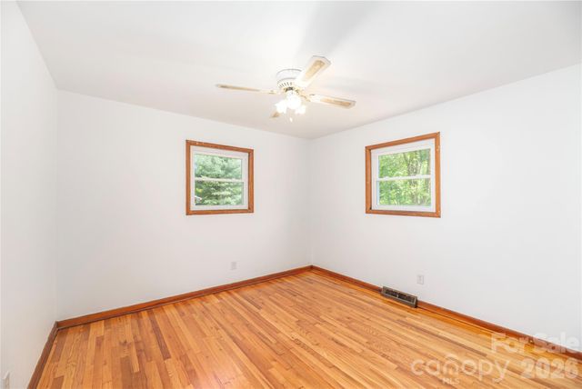 1140 Groundhog Road, Canton, NC 28716