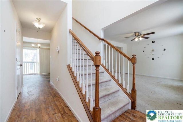 209 Buck Road, Price Twp, PA 18302