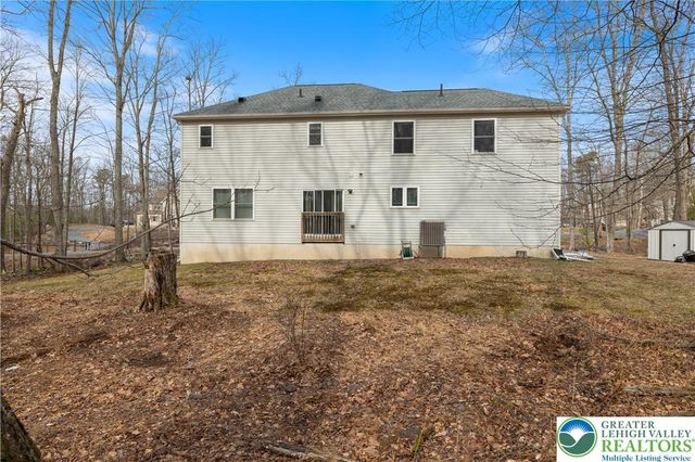 209 Buck Road, Price Twp, PA 18302