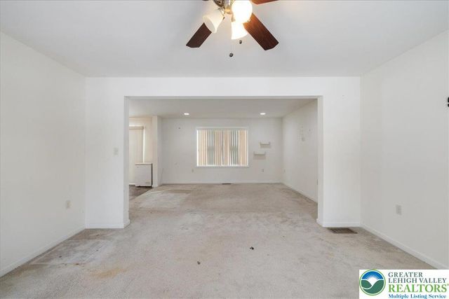 209 Buck Road, Price Twp, PA 18302