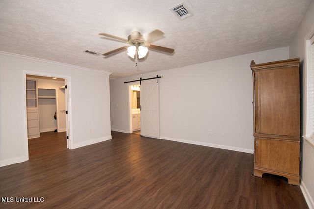 60 Summit Ridge Drive, Brandon, MS 39042
