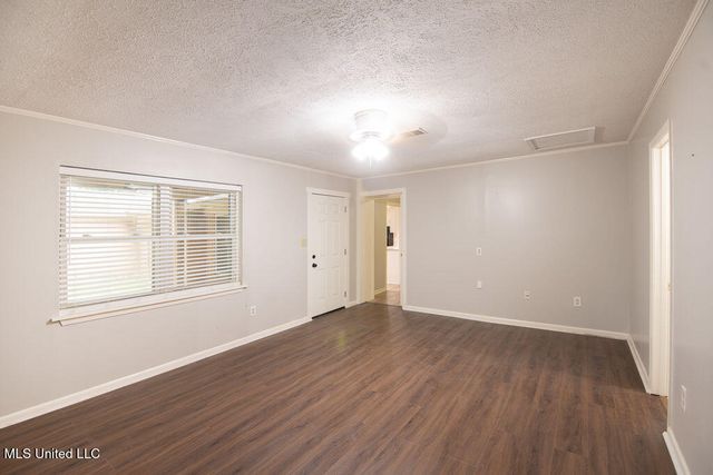 60 Summit Ridge Drive, Brandon, MS 39042