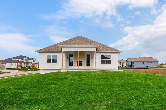 2509 W 175th Place, Overland Park, KS 66085