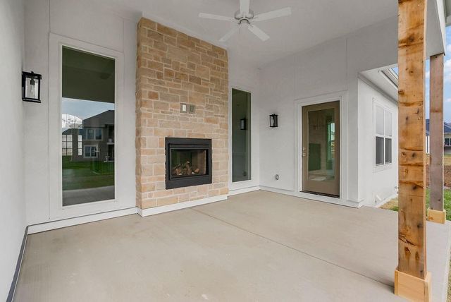 2509 W 175th Place, Overland Park, KS 66085