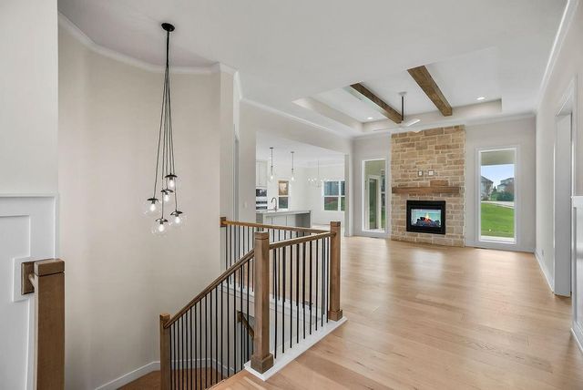 2509 W 175th Place, Overland Park, KS 66085