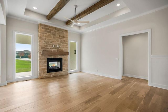 2509 W 175th Place, Overland Park, KS 66085