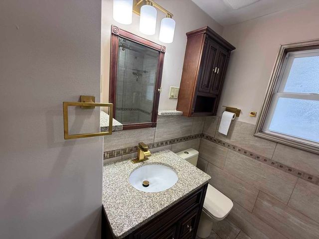 1010 Osmond Avenue, Antioch, IL 60002