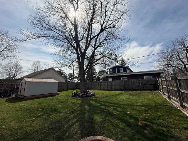 1010 Osmond Avenue, Antioch, IL 60002