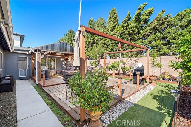 17075 Buttonwood Street, Fountain Valley, CA 92708