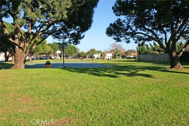 17075 Buttonwood Street, Fountain Valley, CA 92708