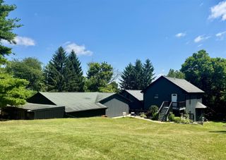 12141 Lawrence Road, Brooklyn, MI 49230